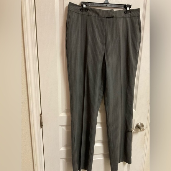 Metrostyle Gray Pinstripe brazer and pants - Picture 5 of 13